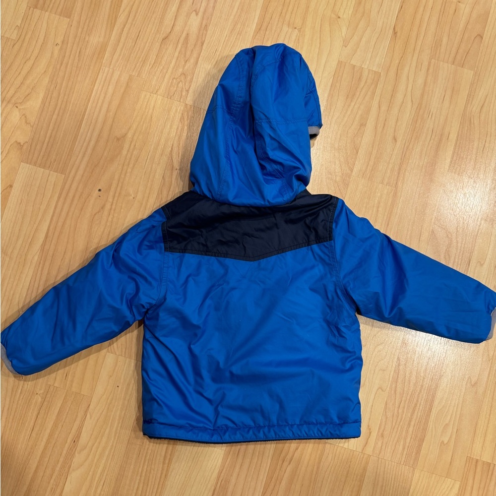 Infant North Face Jacket Fleece lined and reversible.